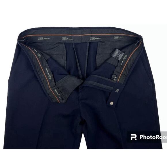 Haggar Essentials Pants Mens 36x30  Classic Fit Navy Blue Invisible Flex Waist - Picture 4 of 9